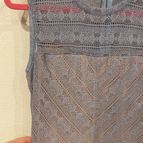 Bcbgmaxazria Cassandra Lace Dress Size Small EUC - Picture 3 of 5